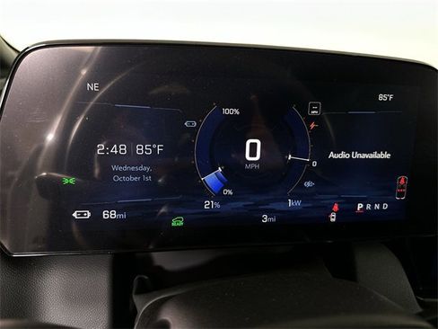 New 2025 Chevrolet Equinox EV LT image 12