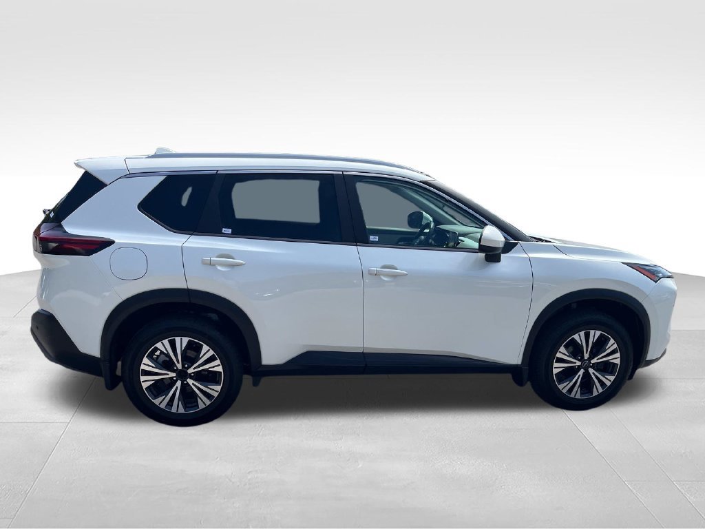 Used 2023 Nissan Rogue SV w/ SV Premium B Package AWD/4WD image 6