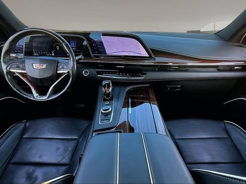 Used 2023 Cadillac Escalade Premium Luxury RWD image 15