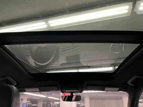 Used 2018 Audi Q3 2.0T Premium Plus w/ Premium Plus Package image 8