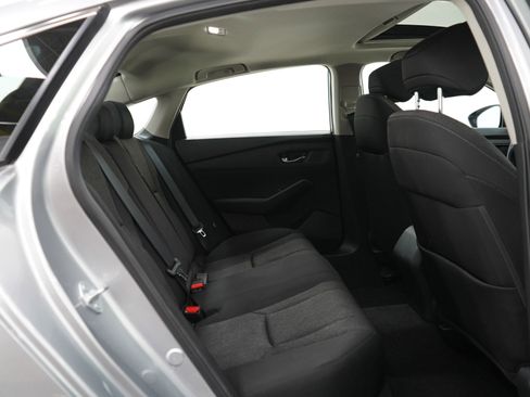 Used 2024 Honda Accord EX image 11