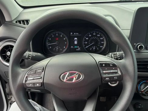 Used 2023 Hyundai Kona SEL AWD/4WD image 33