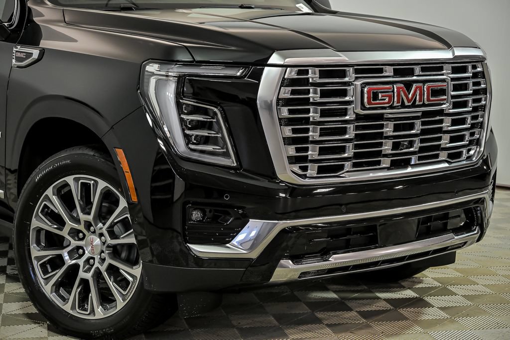 New 2026 GMC Yukon Denali w/ Denali Reserve Package AWD/4WD image 2