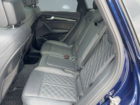 Used 2020 Audi SQ5 Premium Plus w/ Premium Plus Package image 14