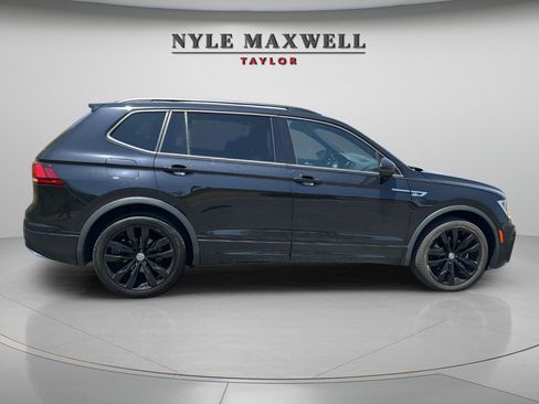 Used 2021 Volkswagen Tiguan SE R-Line FWD image 13