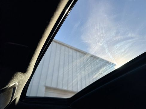 Used 2021 Cadillac CT4 Premium Luxury image 20