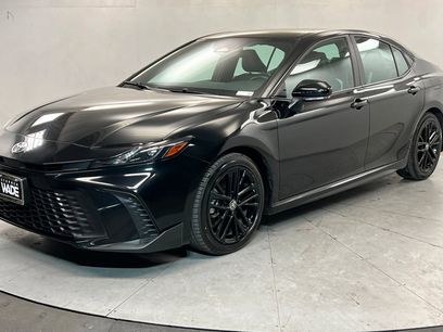 Used 2025 Toyota Camry SE