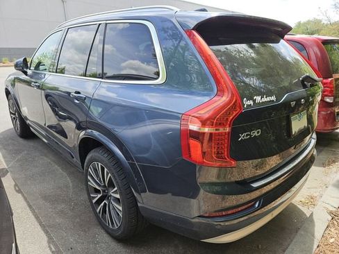 Used 2022 Volvo XC90 T5 Momentum w/ Climate Package image 8
