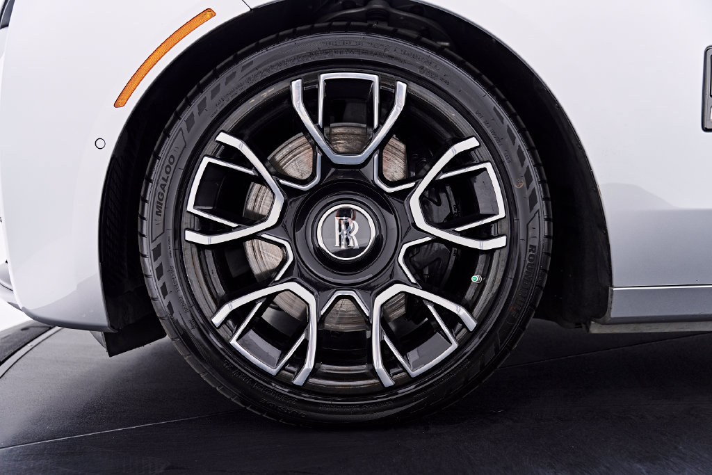 Used 2024 Rolls-Royce Ghost Black Badge AWD/4WD image 3