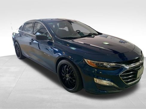 Used 2019 Chevrolet Malibu LS FWD image 3
