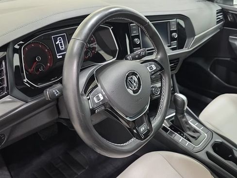 Used 2021 Volkswagen Jetta R-Line FWD image 14