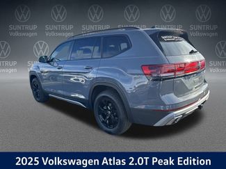 New 2025 Volkswagen Atlas Peak Edition SE video 3