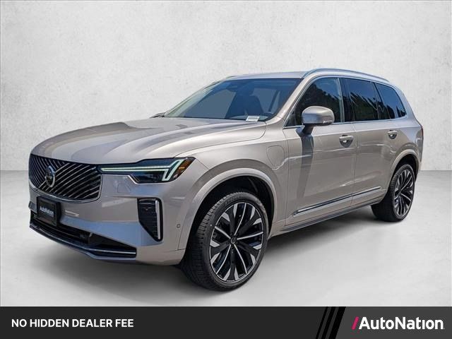 New 2026 Volvo XC90 T8 Plus w/ Protection Package AWD/4WD image 1