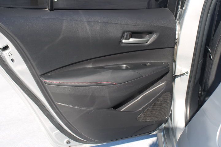 Used 2025 Toyota Corolla SE FWD image 12