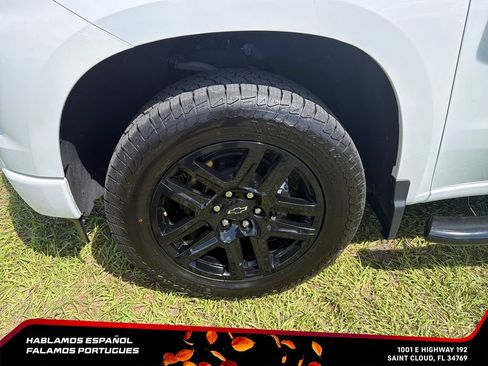 Used 2023 Chevrolet Silverado 1500 RST AWD/4WD image 10