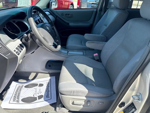 Used 2007 Toyota Highlander 2WD V6 image 9