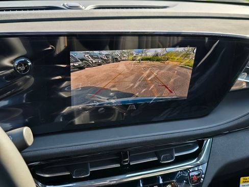New 2026 Buick Envista Avenir FWD image 21