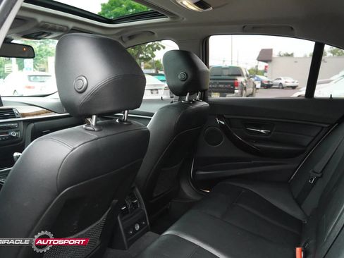 Used 2015 BMW 335i xDrive Sedan AWD/4WD image 27
