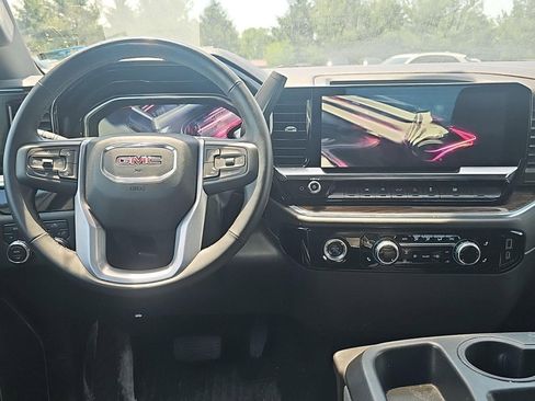 Used 2023 GMC Sierra 1500 Elevation AWD/4WD image 8