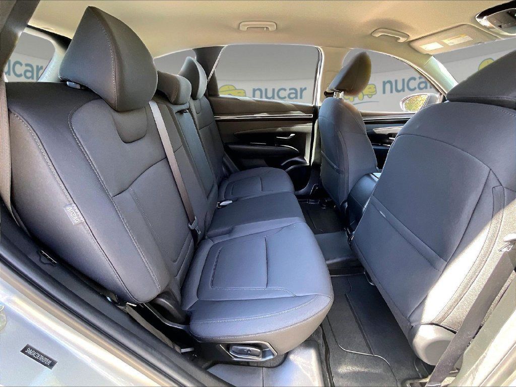 Used 2024 Hyundai Tucson SE AWD/4WD image 16