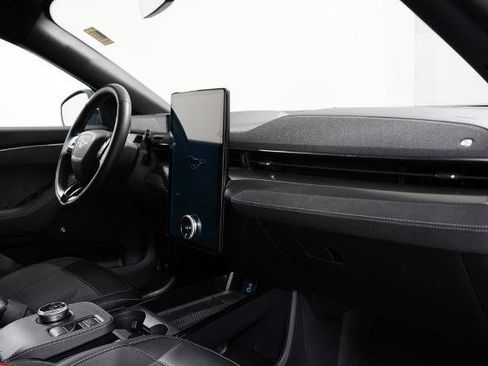Certified 2021 Ford Mustang Mach-E GT w/ GT Performance Edition AWD/4WD image 22