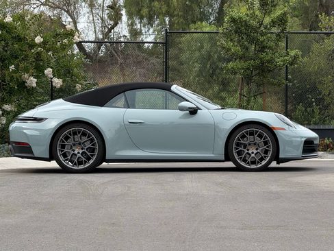 Used 2025 Porsche 911 Carrera image 8