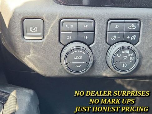 New 2025 Chevrolet Silverado 2500 LTZ w/ LTZ Premium Package image 18