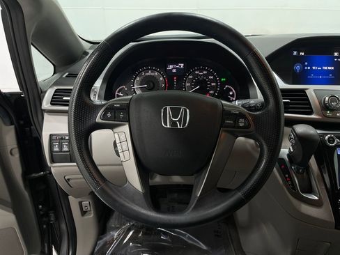 Used 2017 Honda Odyssey EX image 20