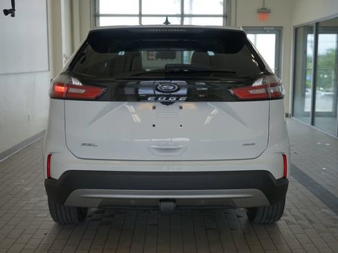 Certified 2022 Ford Edge SEL w/ Convenience Package AWD/4WD image 12