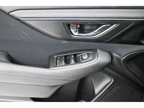 Used 2023 Subaru Outback Premium image 27