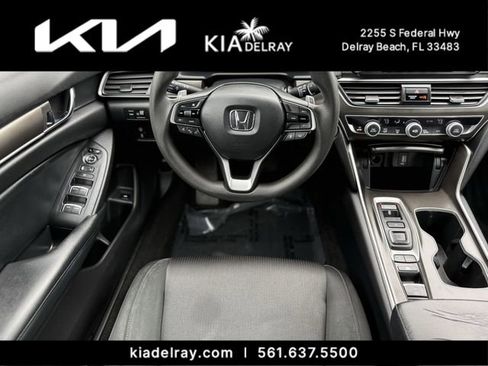 Used 2018 Honda Accord Base image 13