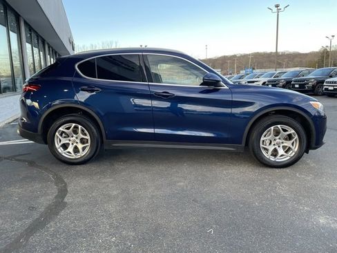 Used 2021 Alfa Romeo Stelvio Sprint w/ Sun & Sound Package image 4