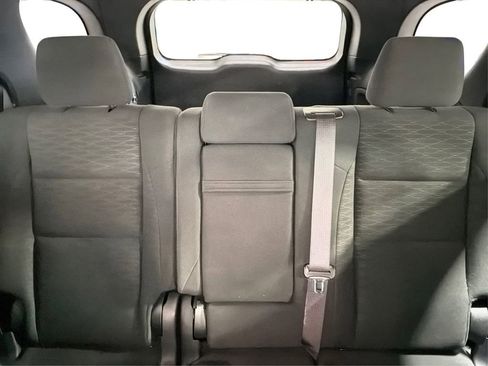 Used 2020 Dodge Durango SXT image 16