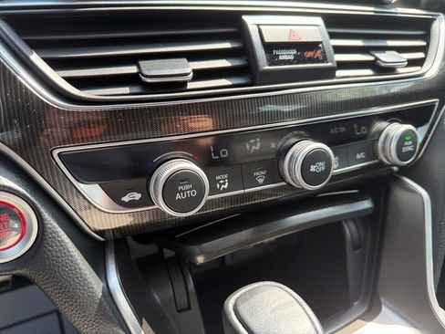 Certified 2022 Honda Accord Sport image 31