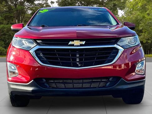 Used 2018 Chevrolet Equinox LT FWD image 3