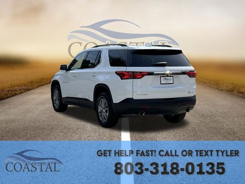 Used 2023 Chevrolet Traverse LT image 16