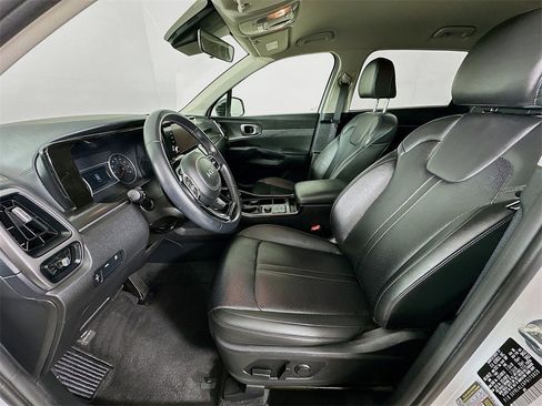 Certified 2023 Kia Sorento S image 27