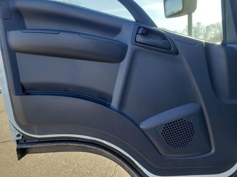 New 2024 Chevrolet Low Cab Forward image 7