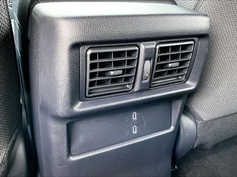 Used 2025 Toyota 4Runner SR5 image 32