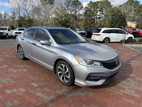 Used 2016 Honda Accord EX-L image 19