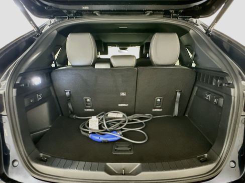 Used 2024 MAZDA CX-90 Plug-In Hybrid w/ Premium Plus AWD/4WD image 32