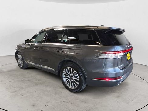 Used 2020 Lincoln Aviator Reserve AWD/4WD image 7