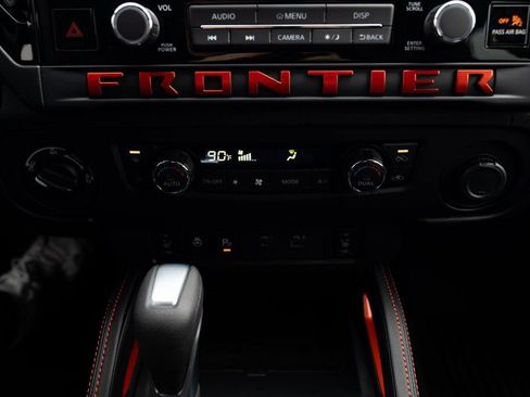New 2026 Nissan Frontier PRO-4X w/ Pro-4x Convenience Package image 16