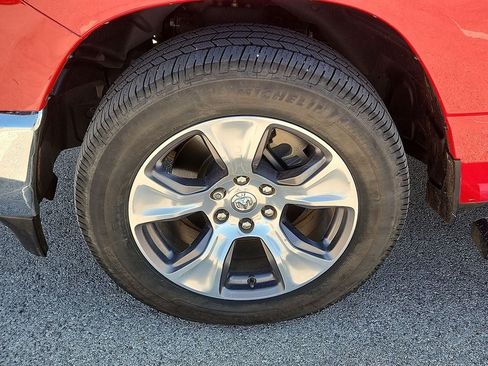 Used 2023 RAM 1500 Laramie AWD/4WD image 7