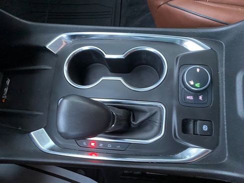 Used 2021 Chevrolet Traverse High Country w/ LPO, Floor Liner Package FWD image 24