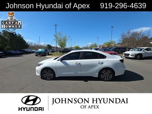 Used 2024 Kia Forte GT-Line w/ GT-Line Premium Package image 19