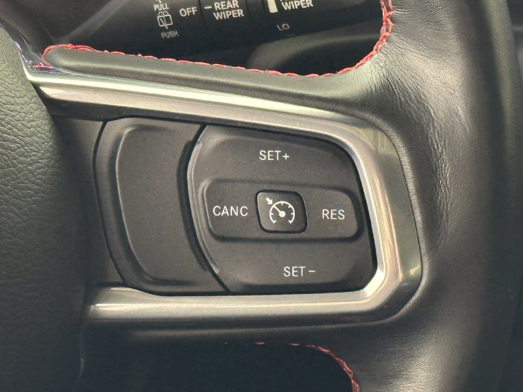 Used 2021 Jeep Wrangler Unlimited Rubicon w/ Cold Weather Group AWD/4WD image 29