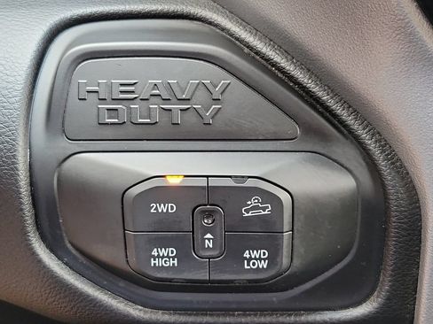 Used 2025 RAM 2500 Big Horn AWD/4WD image 22