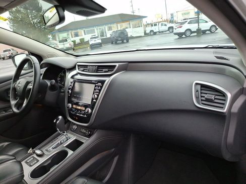 Used 2023 Nissan Murano SL image 24