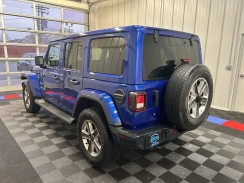 Used 2020 Jeep Wrangler Unlimited Sahara w/ Uconnect 4C Nav & Sound Group image 5